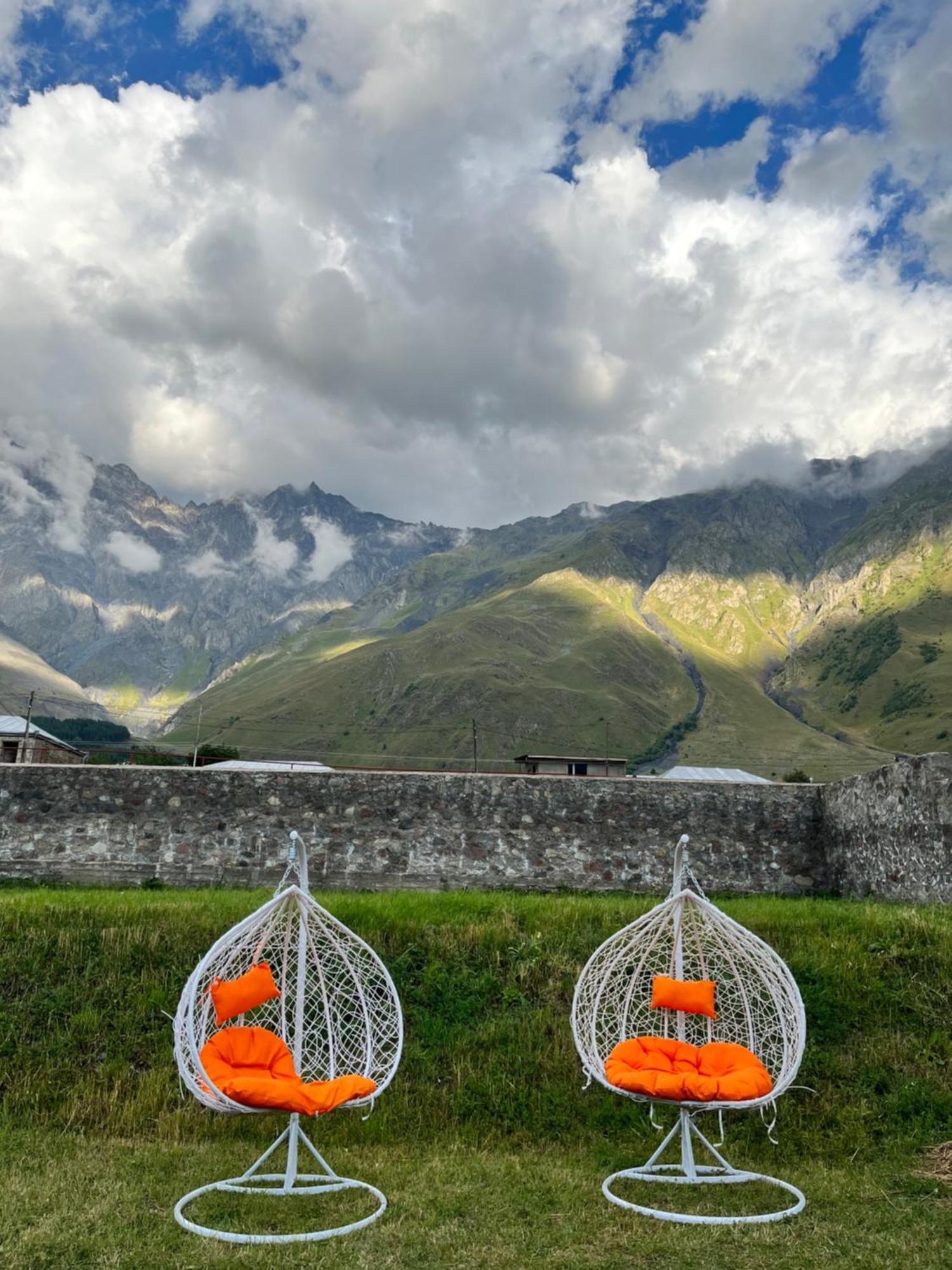 Inn Harmony Kazbegi Eksteriør bilde